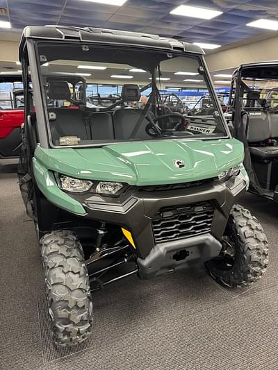 BOATZON | 2025 CanAm Defender HD7