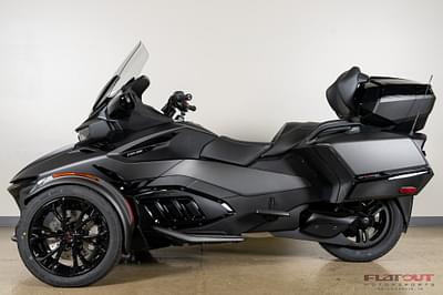 BOATZON | 2025 CanAm SPYDER RT LIMITED DARK ED