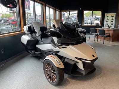 BOATZON | 2025 CanAm SPYDER RT LIMITED SEA TO SKY