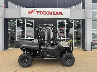 BOATZON | 2025 Honda Pioneer 700 Forest