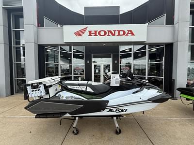 BOATZON | 2025 Kawasaki Jet Ski Ultra 160 LXS Angler BOATZON | 2025 Kawasaki Jet Ski Ultra 160 LXS Angler