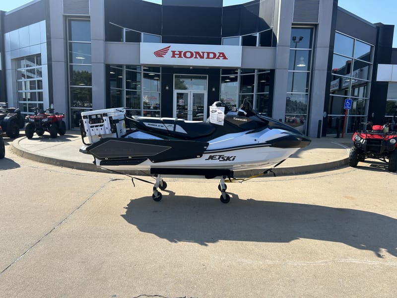 lakeです 2025-kawasaki-jet-ski-ultra-