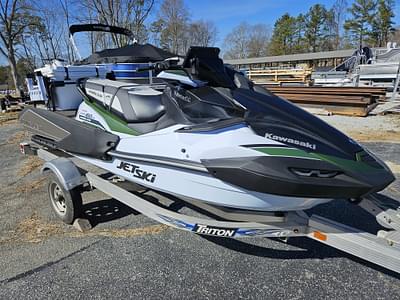 BOATZON | 2025 Kawasaki JET SKI ULTRA 160LXS ANGLER BOATZON | 2025 Kawasaki JET SKI ULTRA 160LXS ANGLER