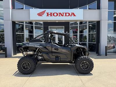 BOATZON | 2025 Kawasaki Teryx KRX 1000 Blackout Edition