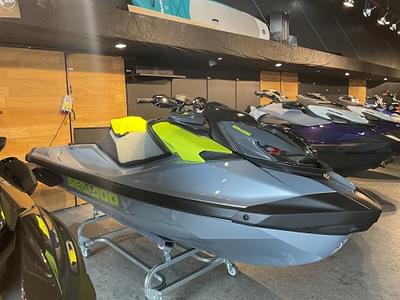 BOATZON | 2025 SeaDoo RXP X 325