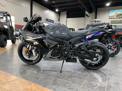 BOATZON | 2025 Suzuki GSXR 600  Black