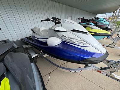 BOATZON | 2025 Yamaha GP SVHO wAudio WhiteRacing Blue BOATZON | 2025 Yamaha GP SVHO wAudio WhiteRacing Blue