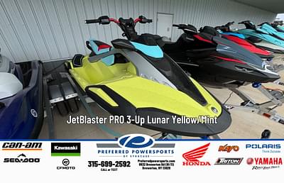 BOATZON | 2025 Yamaha JetBlaster PRO 3Up Lunar YellowMint