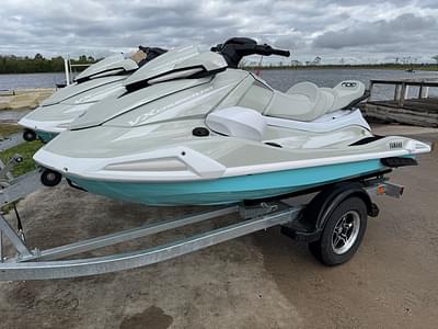 BOATZON | 2025 Yamaha VX Cruiser HO wAUDIO