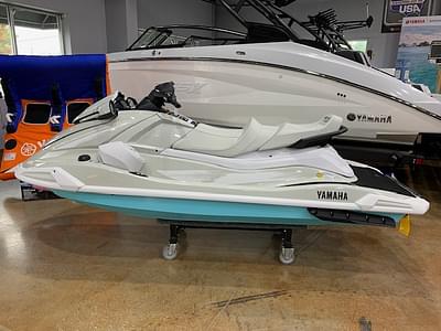 BOATZON | 2025 Yamaha WaveRunner VX Cruiser HO WAudio