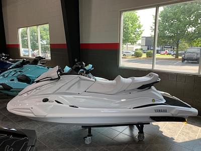 BOATZON | 2025 Yamaha WaveRunner VX Cruiser BOATZON | 2025 Yamaha WaveRunner VX Cruiser