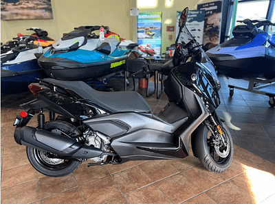 BOATZON | 2025 Yamaha XMAX