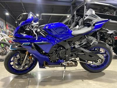 BOATZON | 2025 Yamaha YZFR1