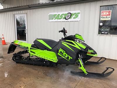 BOATZON | Arctic Cat® M8 153 MC ES TURBO 2018