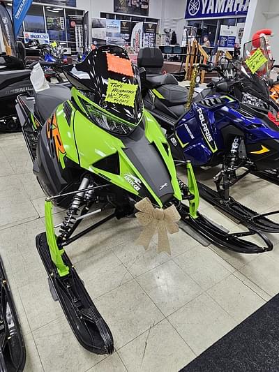 BOATZON | Arctic Cat® ZR 8000 137 ES  ATAC 2024