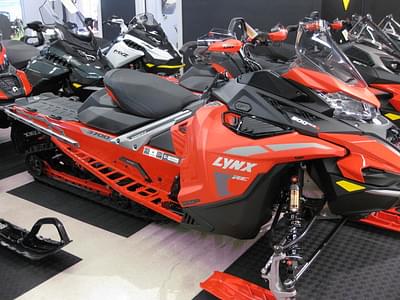 BOATZON | BRP LYNX LYNX XTERRAIN RE 900ATR IC16 ES VIPER RED 2024