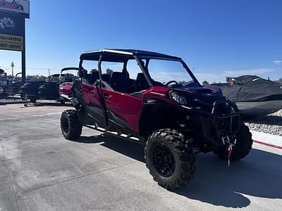 BOATZON | Can-Am® Commander MAX XT 700 2025