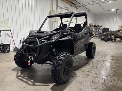 BOATZON | Can-Am® Commander XT 1000R 2025