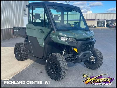 BOATZON | Can-Am® Defender DPS CAB HD9 2024