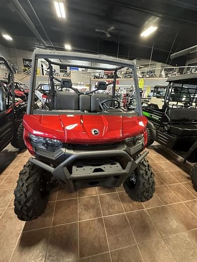BOATZON | Can-Am® Defender DPS HD10 Fiery Red 2024 BOATZON | Can-Am® Defender DPS HD10 Fiery Red 2024
