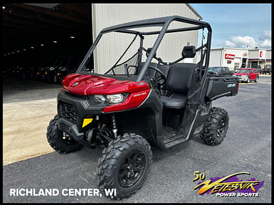 BOATZON | Can-Am® Defender DPS HD10 Fiery Red 2024