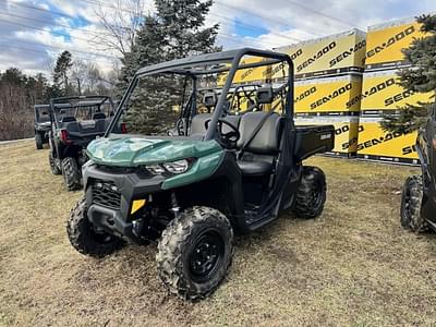 BOATZON | Can-Am® Defender HD7 2025