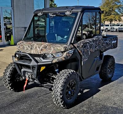 BOATZON | Can-Am® DEFENDER LIMITED CAB HD10 2025