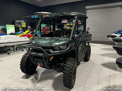 BOATZON | Can-Am® Defender Limited HD10 2024