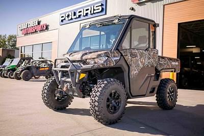 BOATZON | Can-Am® Defender Limited HD10 Wildland Camo 2025