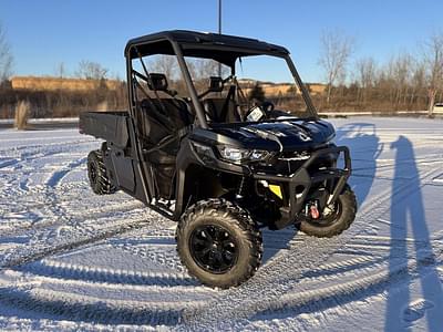 BOATZON | Can-Am® Defender PRO XT HD10 2025