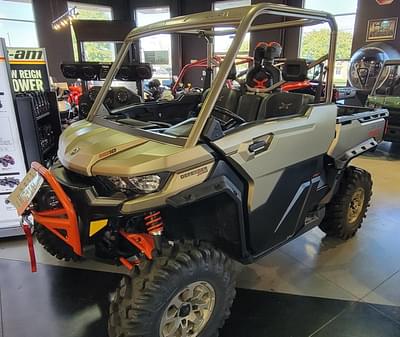 BOATZON | Can-Am® Defender X mr with Doors HD10 2023