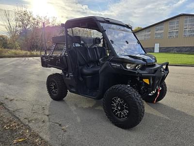 BOATZON | Can-Am® Defender XT HD10 2024