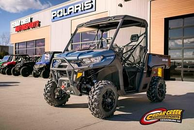 BOATZON | Can-Am® Defender XT HD10 2025