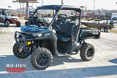 BOATZON | Can-Am® Defender XT HD10 2025