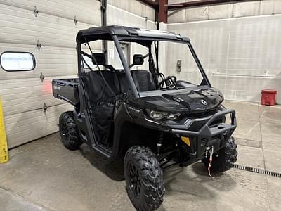 BOATZON | Can-Am® Defender XT HD10 2025