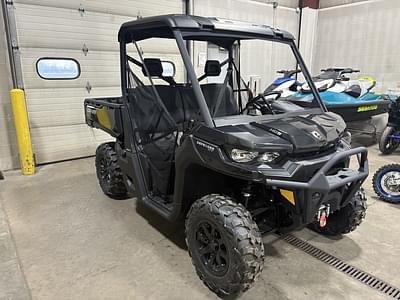 BOATZON | Can-Am® Defender XT HD9 2025