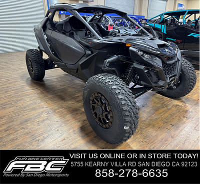 BOATZON | Can-Am® Maverick R X RS with SmartShox 2025