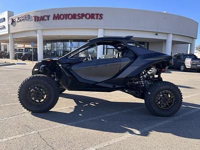 BOATZON | Can-Am® Maverick R X RS with SmartShox 2025 BOATZON | Can-Am® Maverick R X RS with SmartShox 2025