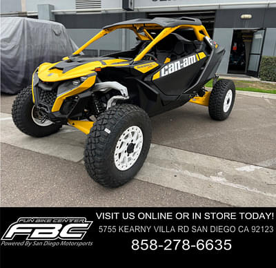 BOATZON | Can-Am® Maverick R X RS with SmartShox Carbon Black  Neo Yellow 2024