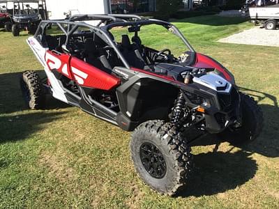 BOATZON | Can-Am® Maverick X3 MAX RS Turbo Fiery Red  Hyper Silver 2024