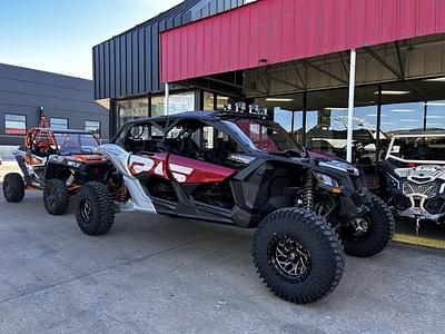 BOATZON | Can-Am® Maverick X3 MAX RS Turbo RR Fiery Red  Hyper Silver 2024