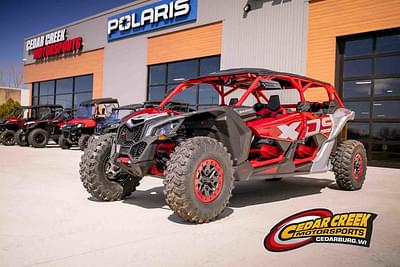 BOATZON | Can-Am® Maverick X3 MAX X ds Turbo RR Fiery Red  Hyper Silver 2025