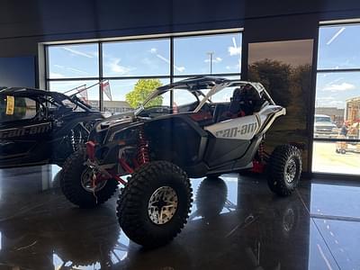 BOATZON | Can-Am® Maverick X3 X mr Turbo RR 72 2024