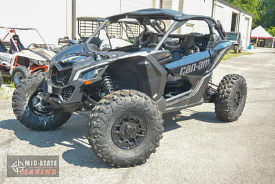 BOATZON | Can-Am® Maverick X3 X rs Turbo RR With SmartShox 2023