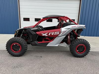 BOATZON | Can-Am® Maverick X3 X rs Turbo RR with SmartShox Fiery Red  Hyper Silver 2025