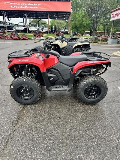 BOATZON | Can-Am® Outlander DPS 700 2024