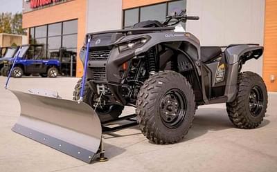 BOATZON | Can-Am® Outlander DPS 700 with Snow Plow 2024