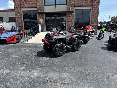 BOATZON | Can-Am® Outlander X mr 1000R Granite Grey  Legion Red 2025