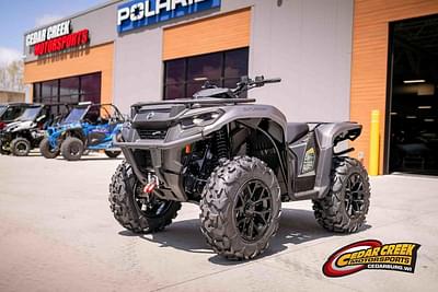BOATZON | Can-Am® Outlander XT 700 2025