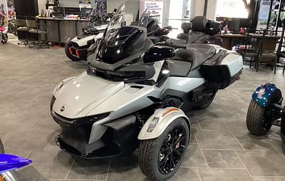 BOATZON | Can-Am® RT SE6 2024